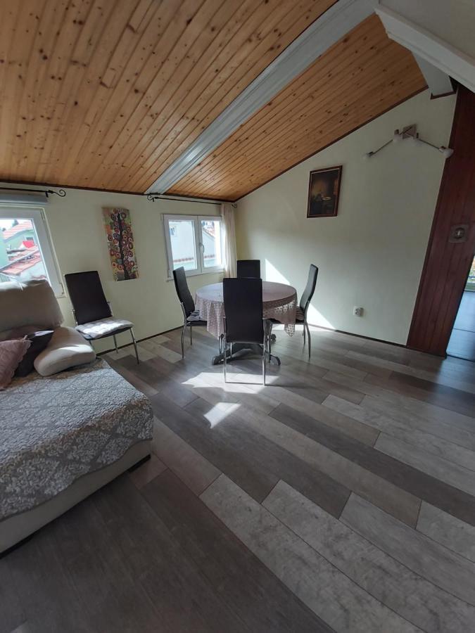 Apartment Malvina Mali Lošinj Exterior foto